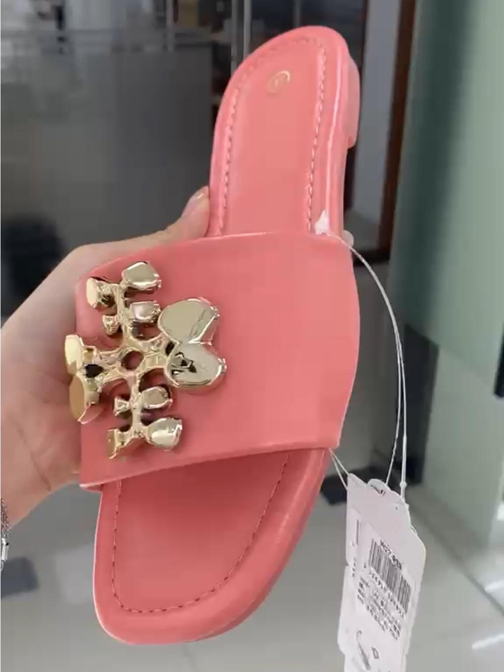 Women sandals